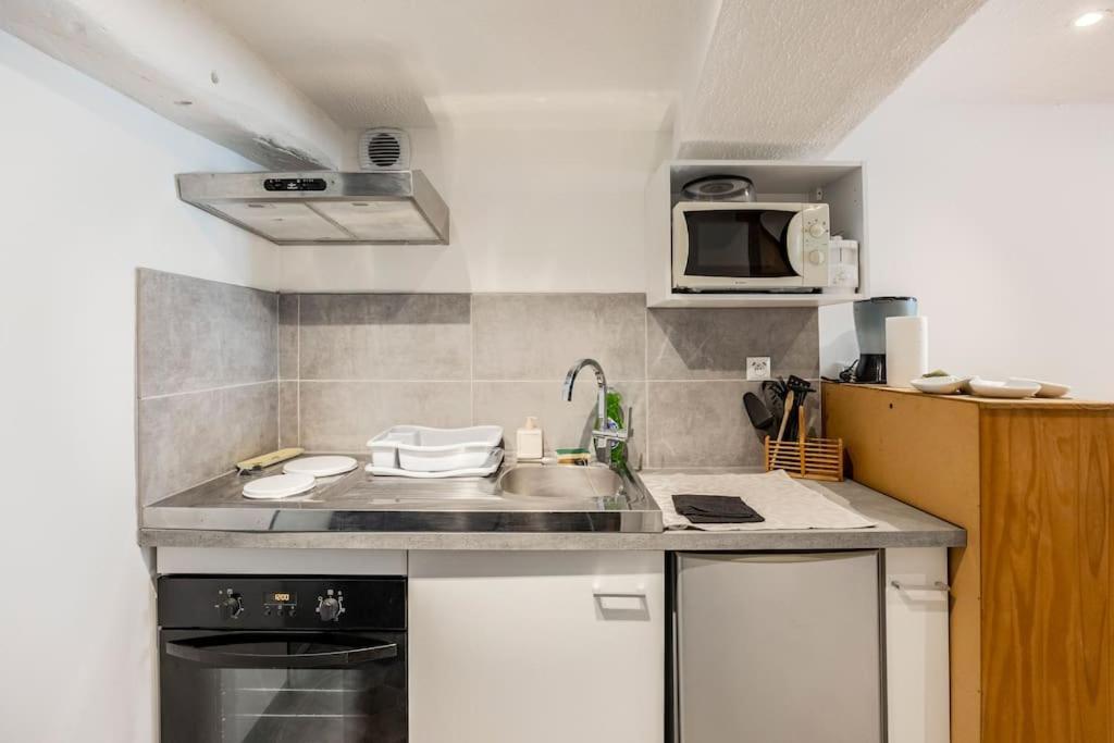 Maison Atypique Dans Circulade Bram Экстерьер фото