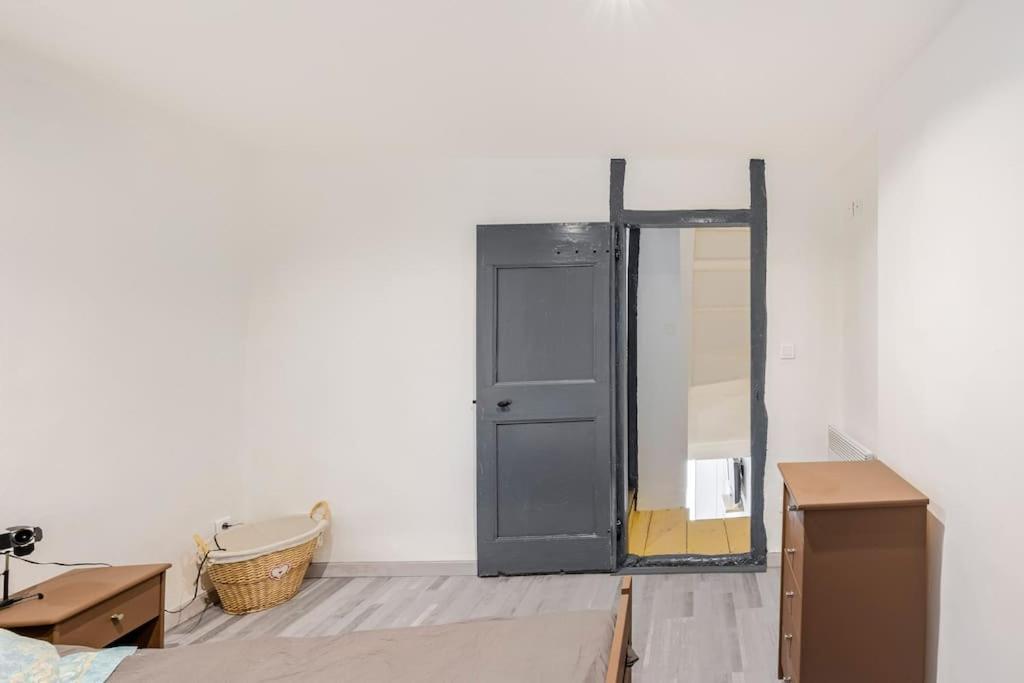 Maison Atypique Dans Circulade Bram Экстерьер фото
